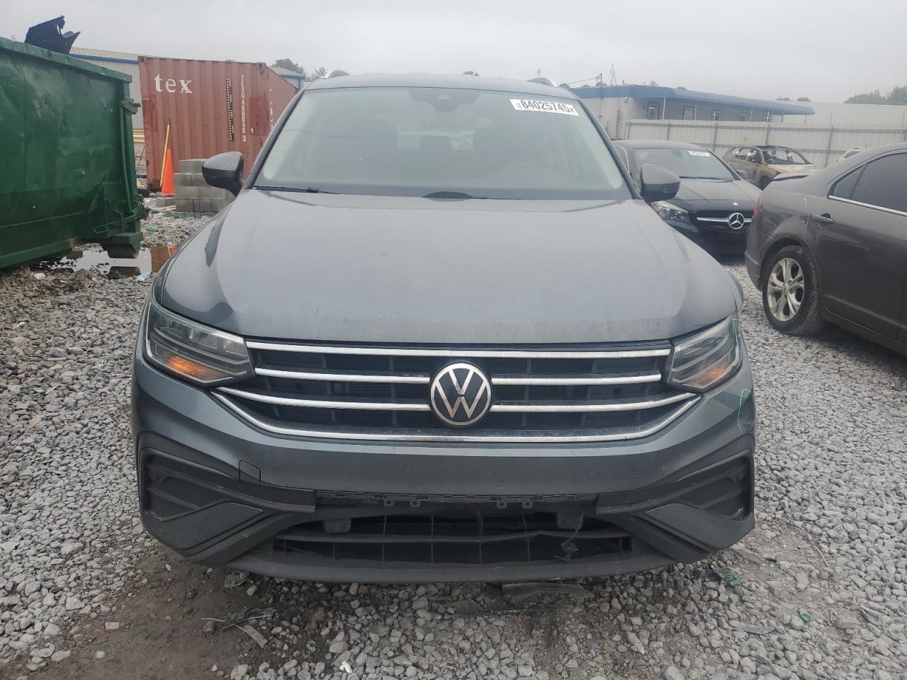 VOLKSWAGEN TIGUAN SE
