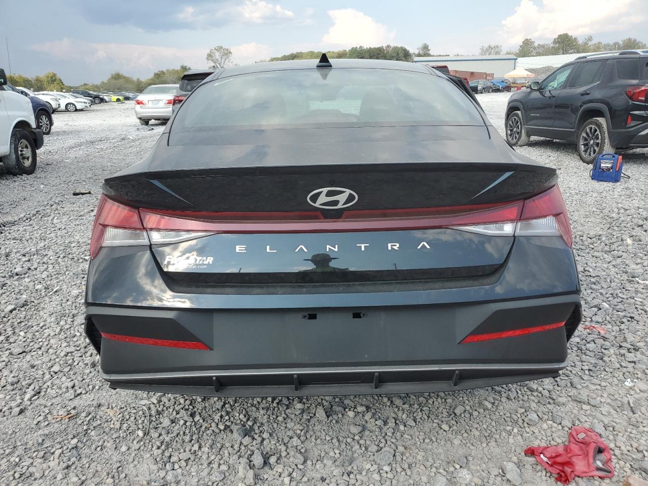 HYUNDAI ELANTRA SEL SPORT