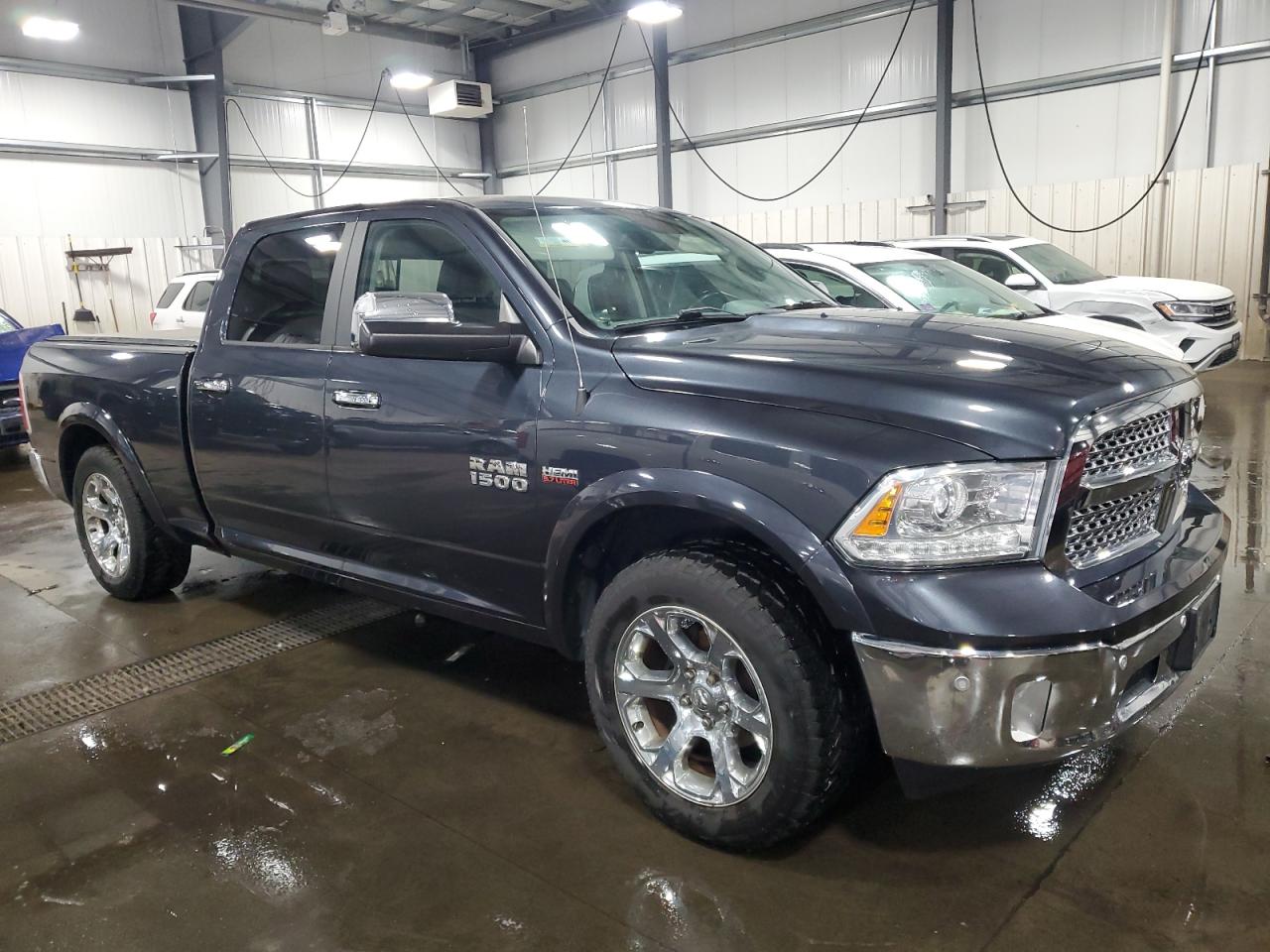 RAM 1500 LARAMIE