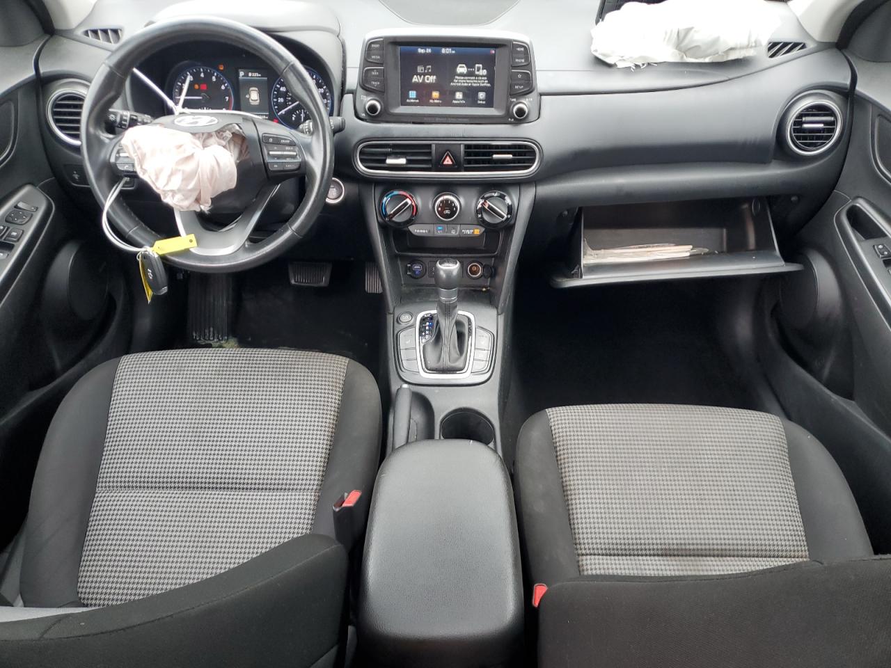 HYUNDAI KONA SEL PLUS