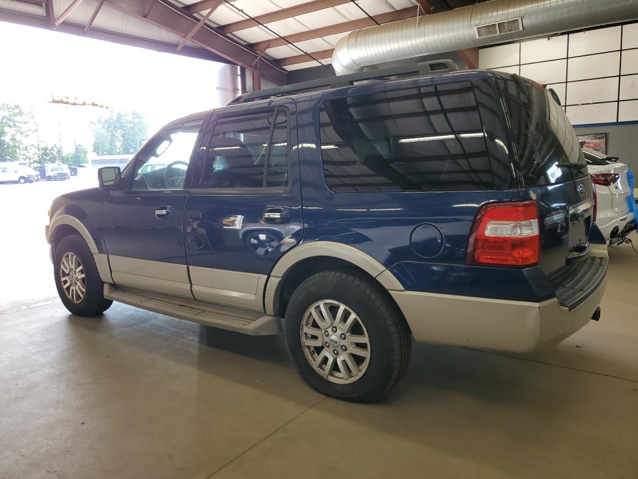 FORD EXPEDITION EDDIE BAUER