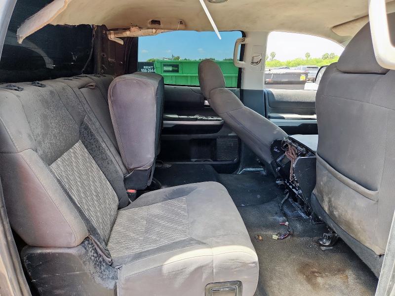 2018 TOYOTA TUNDRA CREWMAX SR5 5TFEM5F15JX133286
