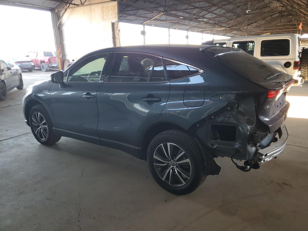 Lot #3239394703 2021 TOYOTA VENZA LE