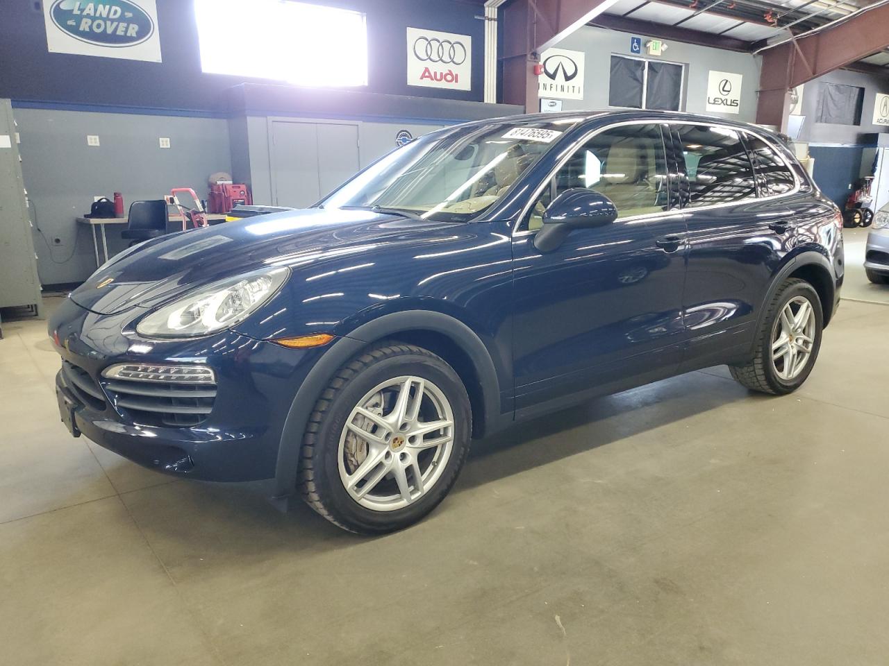 PORSCHE CAYENNE S HYBRID