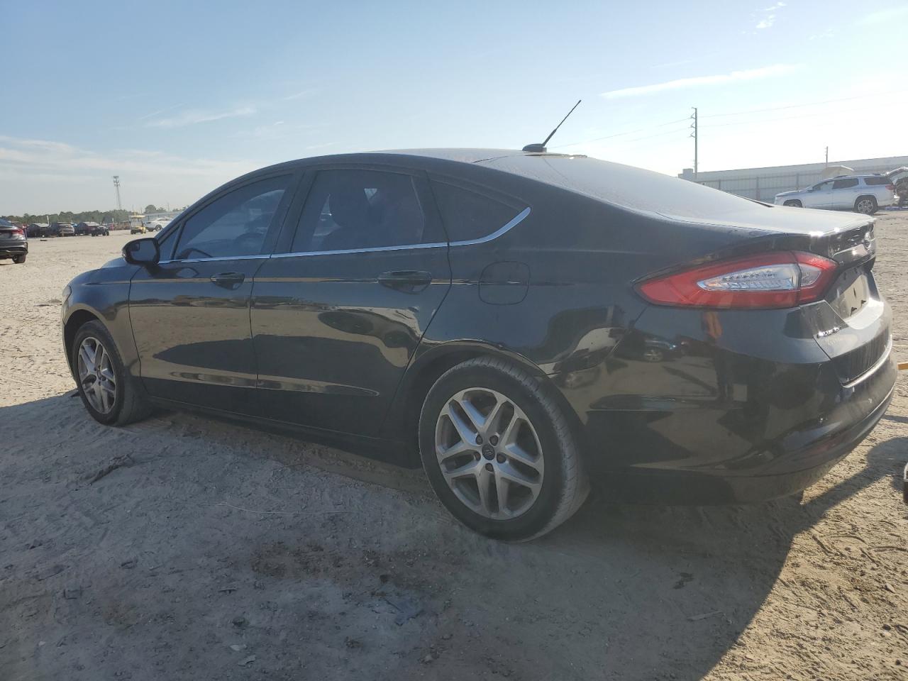 Lot #3302885911 2015 FORD FUSION SE