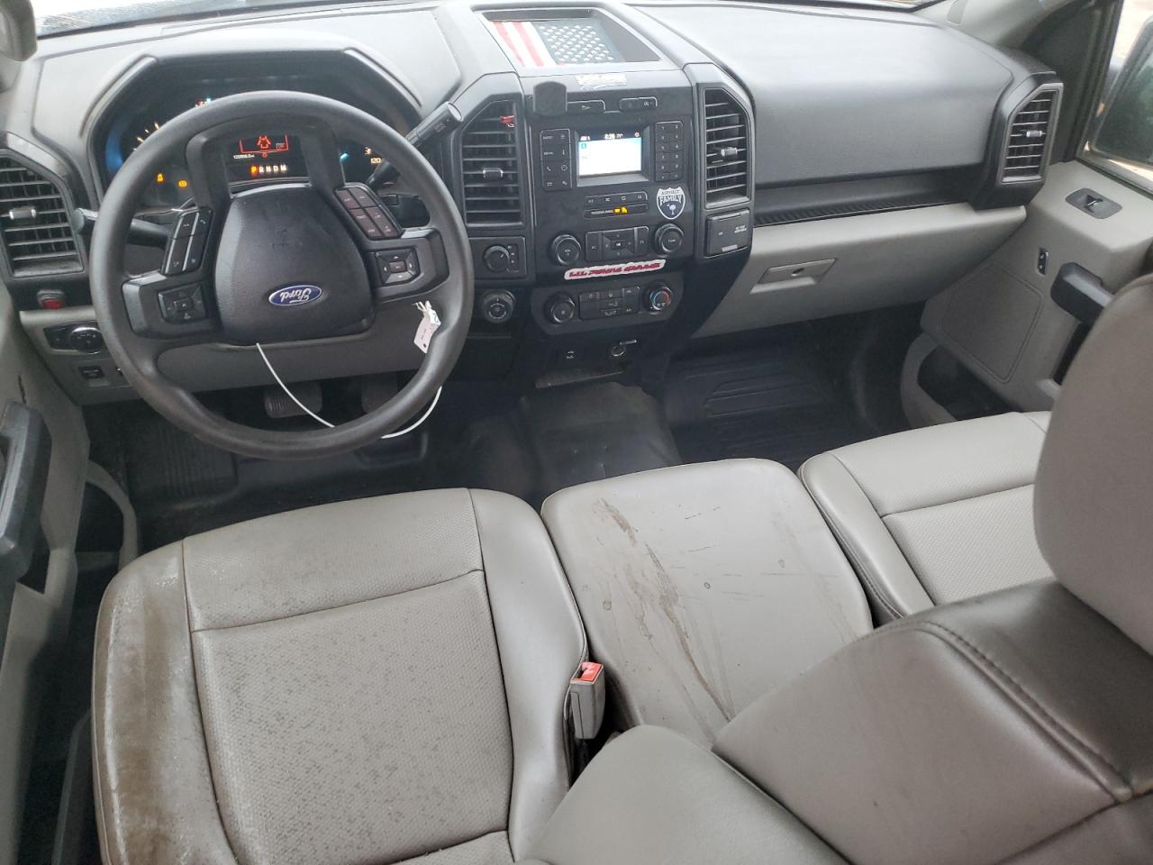 FORD F-150 SUPER CAB