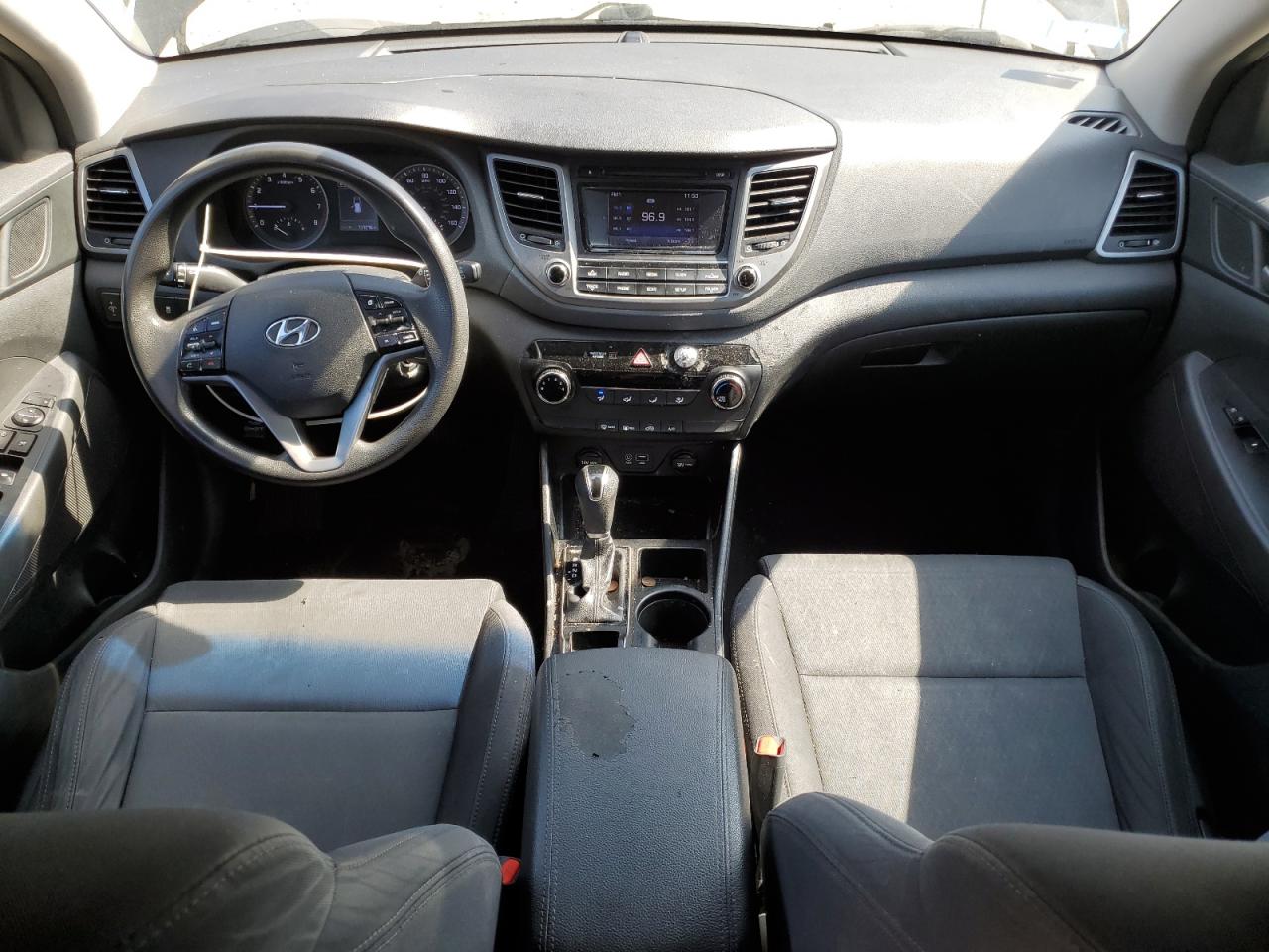 HYUNDAI TUCSON SE