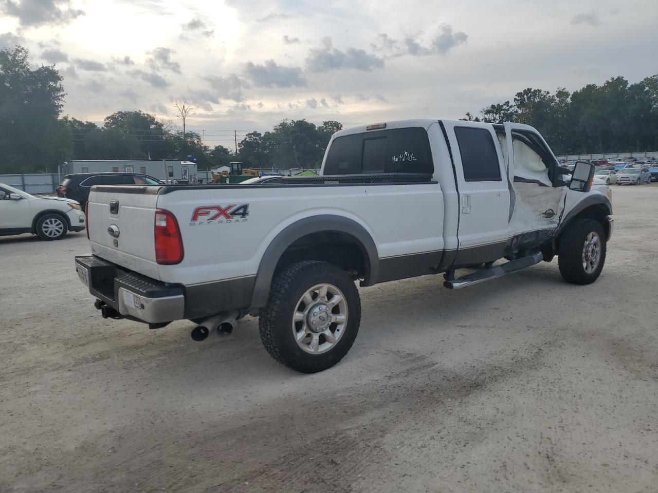 FORD F-350 SUPER DUTY
