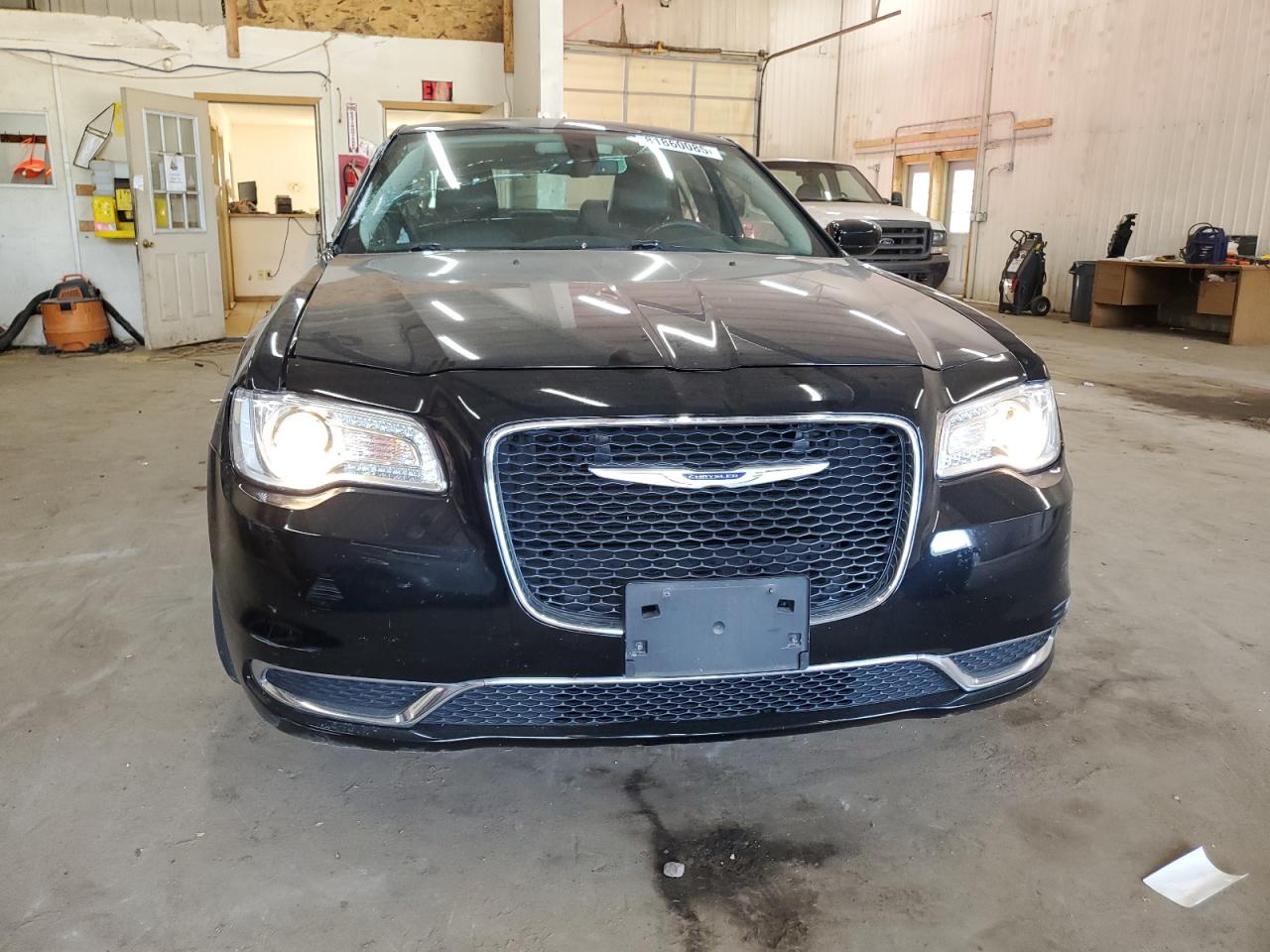 CHRYSLER 300 LIMITED