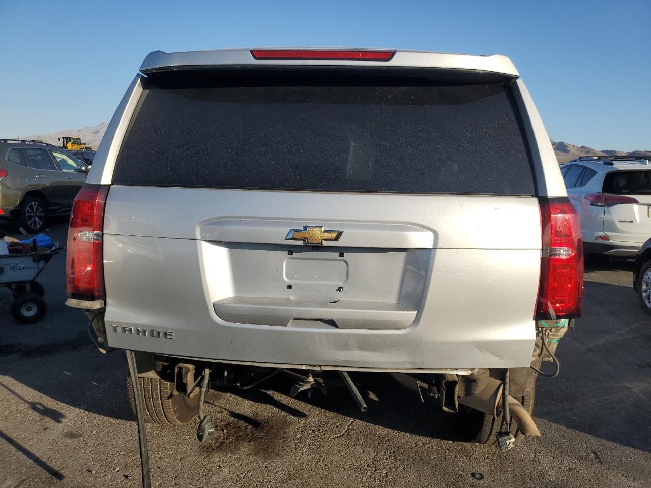 CHEVROLET TAHOE C1500 LS