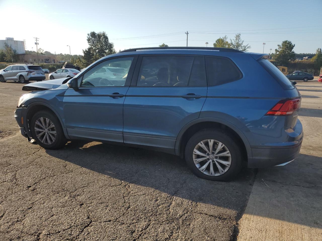 VOLKSWAGEN TIGUAN S