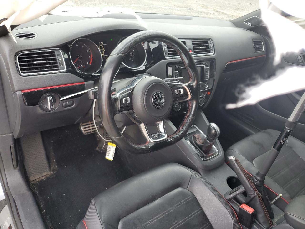 VOLKSWAGEN JETTA GLI