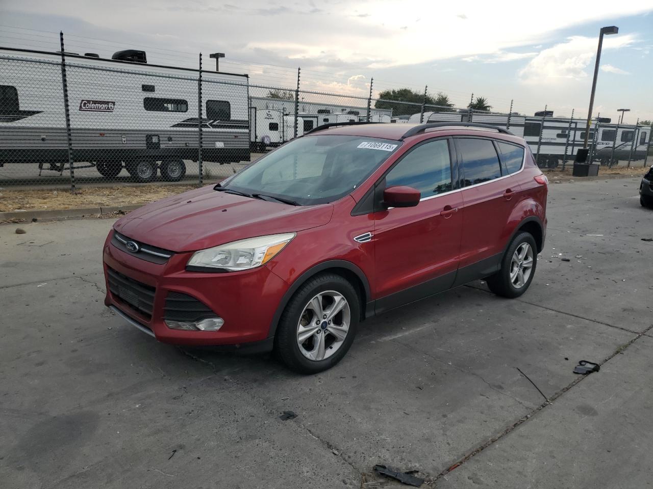 FORD ESCAPE SE