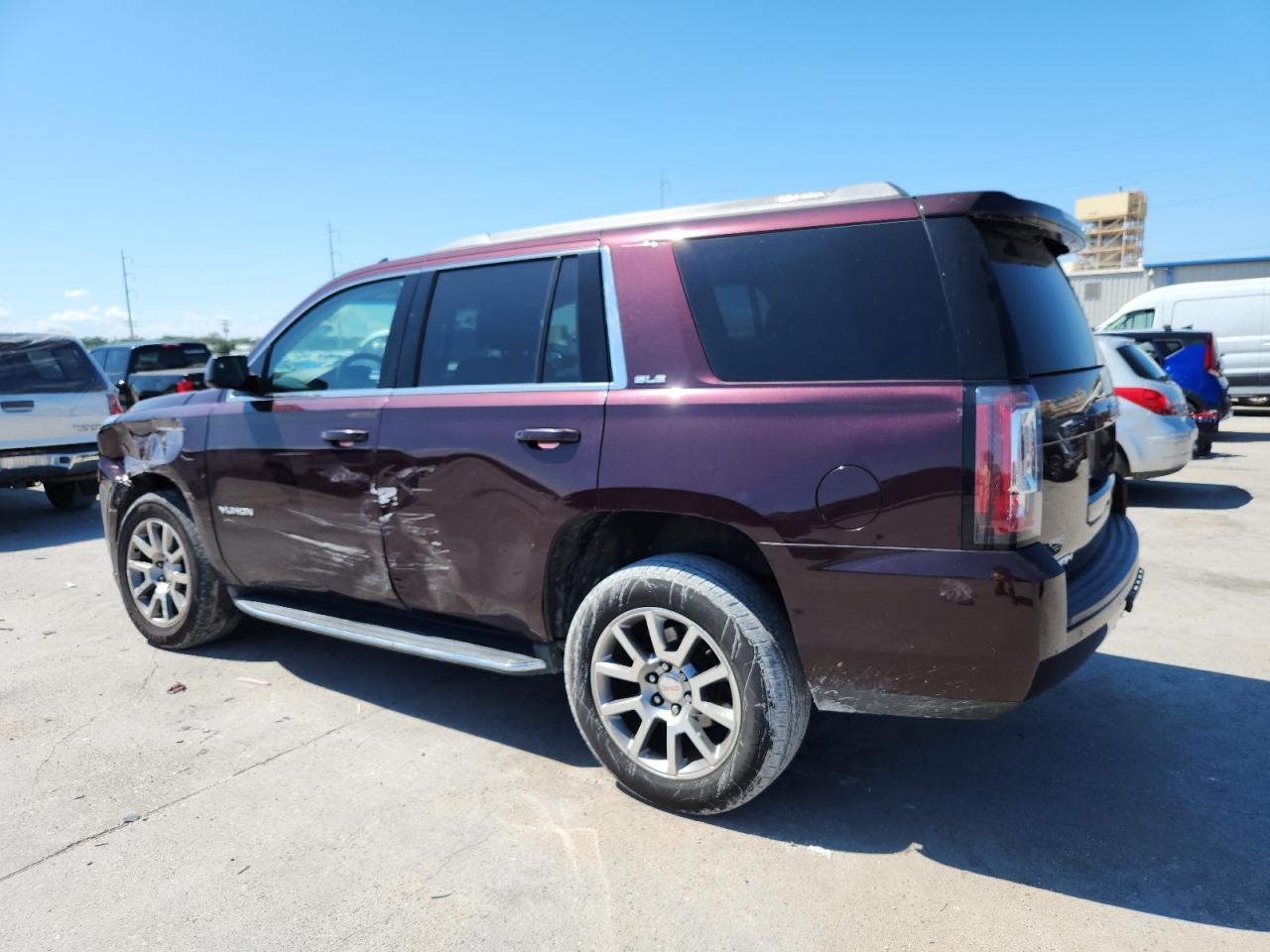 GMC YUKON SLE