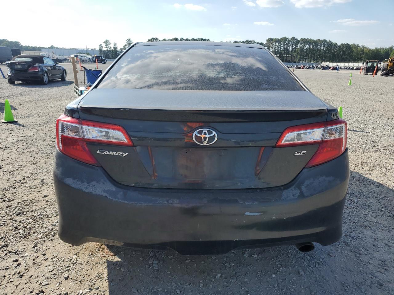 TOYOTA CAMRY L