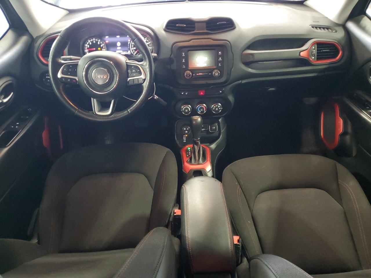 JEEP RENEGADE TRAILHAWK