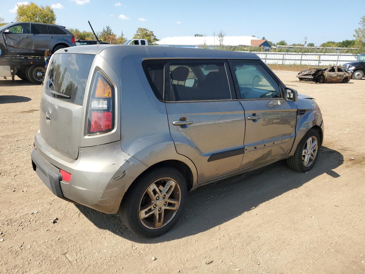 KIA SOUL +
