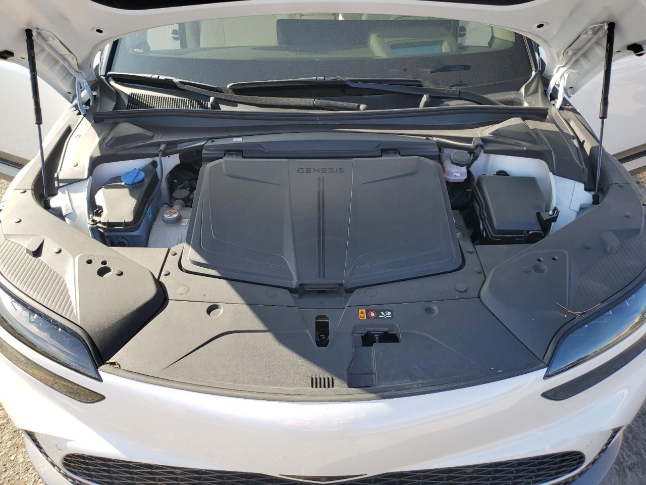 GENESIS GV60 ADVANCED