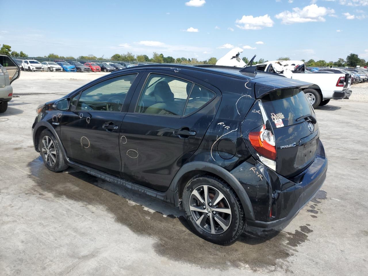 TOYOTA PRIUS C