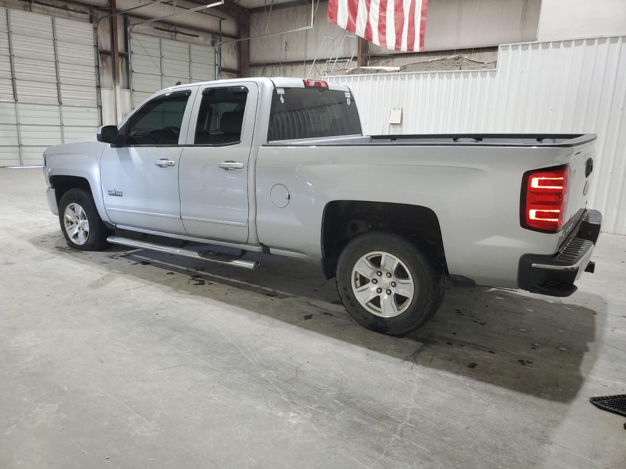 CHEVROLET SILVERADO C1500 LT