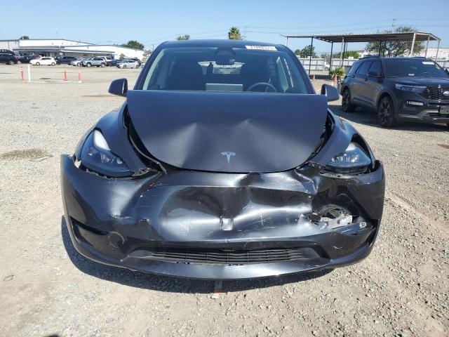 2024 TESLA MODEL Y 7SAYGAEE8RF033273