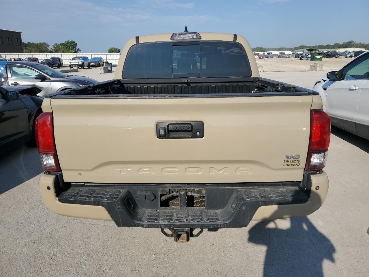 TOYOTA TACOMA DOUBLE CAB