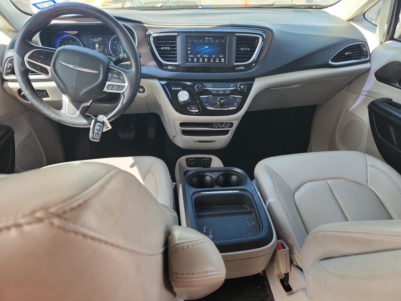 CHRYSLER VOYAGER LXI