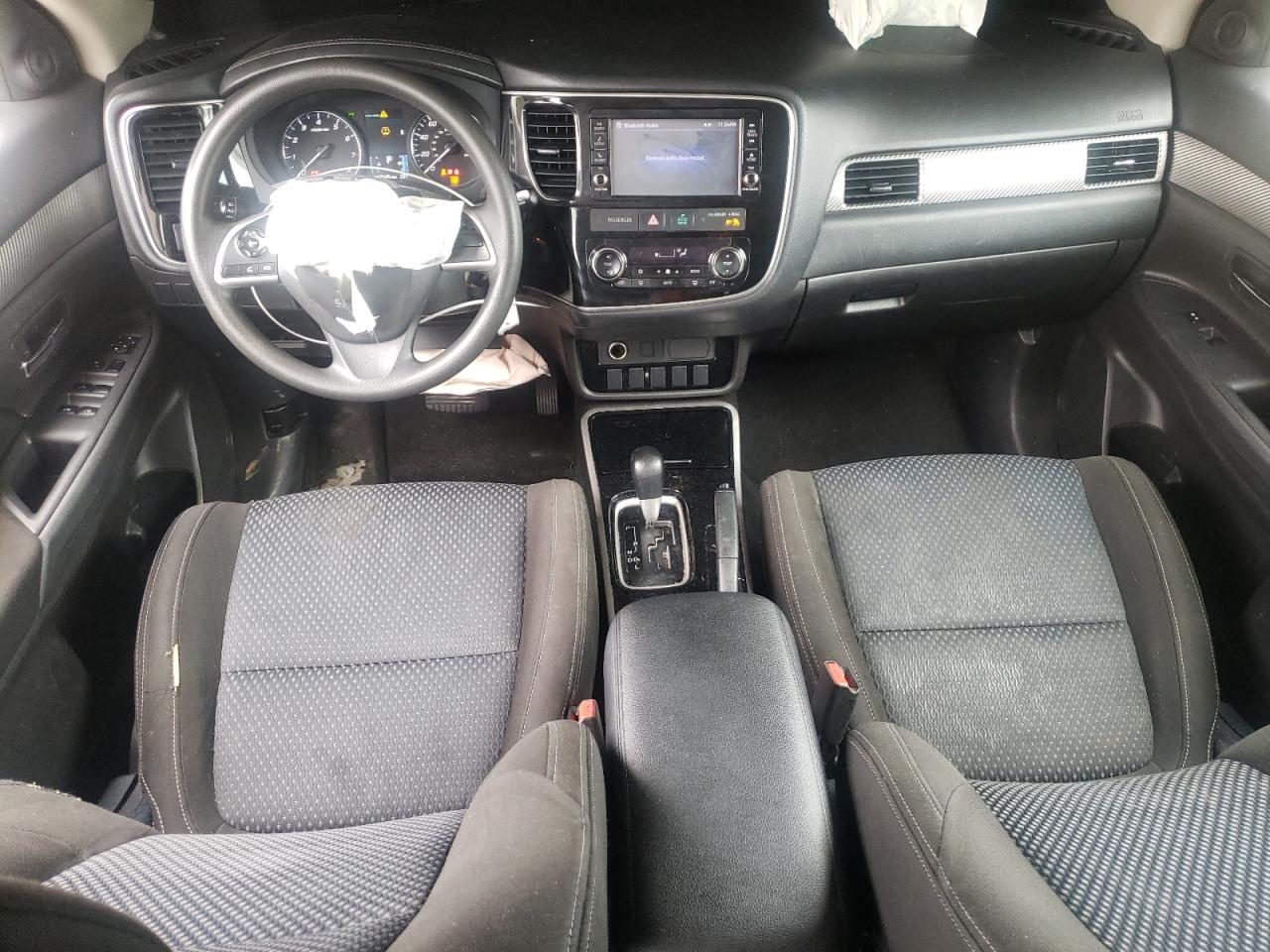 MITSUBISHI OUTLANDER ES