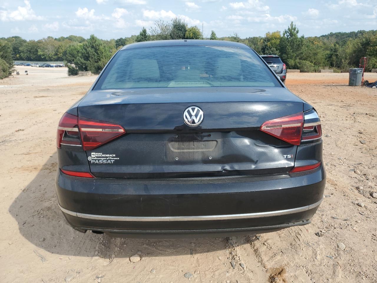 VOLKSWAGEN PASSAT S