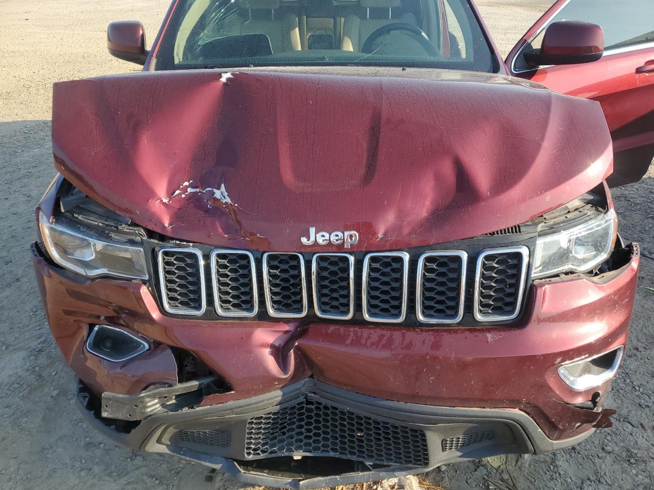 JEEP GRAND CHEROKEE LAREDO