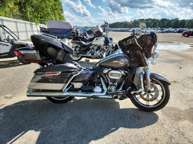 Global Auto Auctions: 2023 HARLEY-DAVIDSON FLHTK