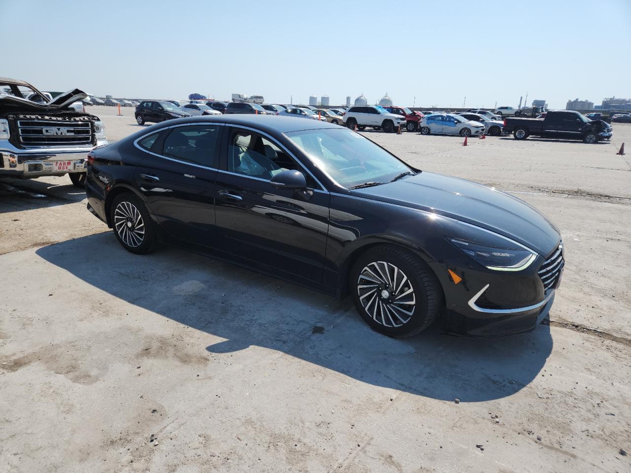 HYUNDAI SONATA HYBRID