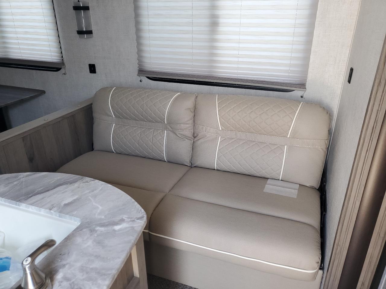 Lot #3287630015 2021 GULF STREAM AMERI-LITE