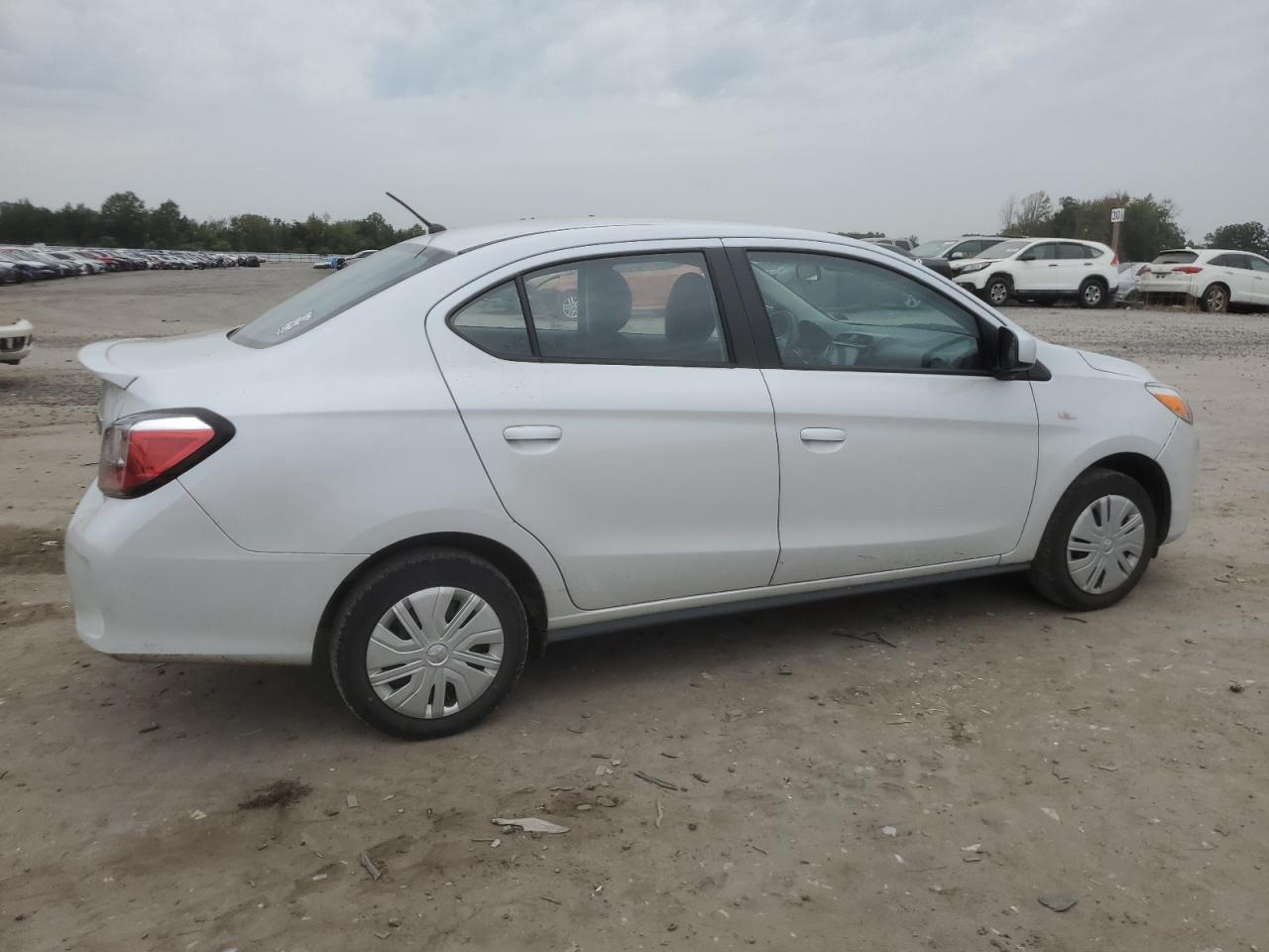 MITSUBISHI MIRAGE G4 ES