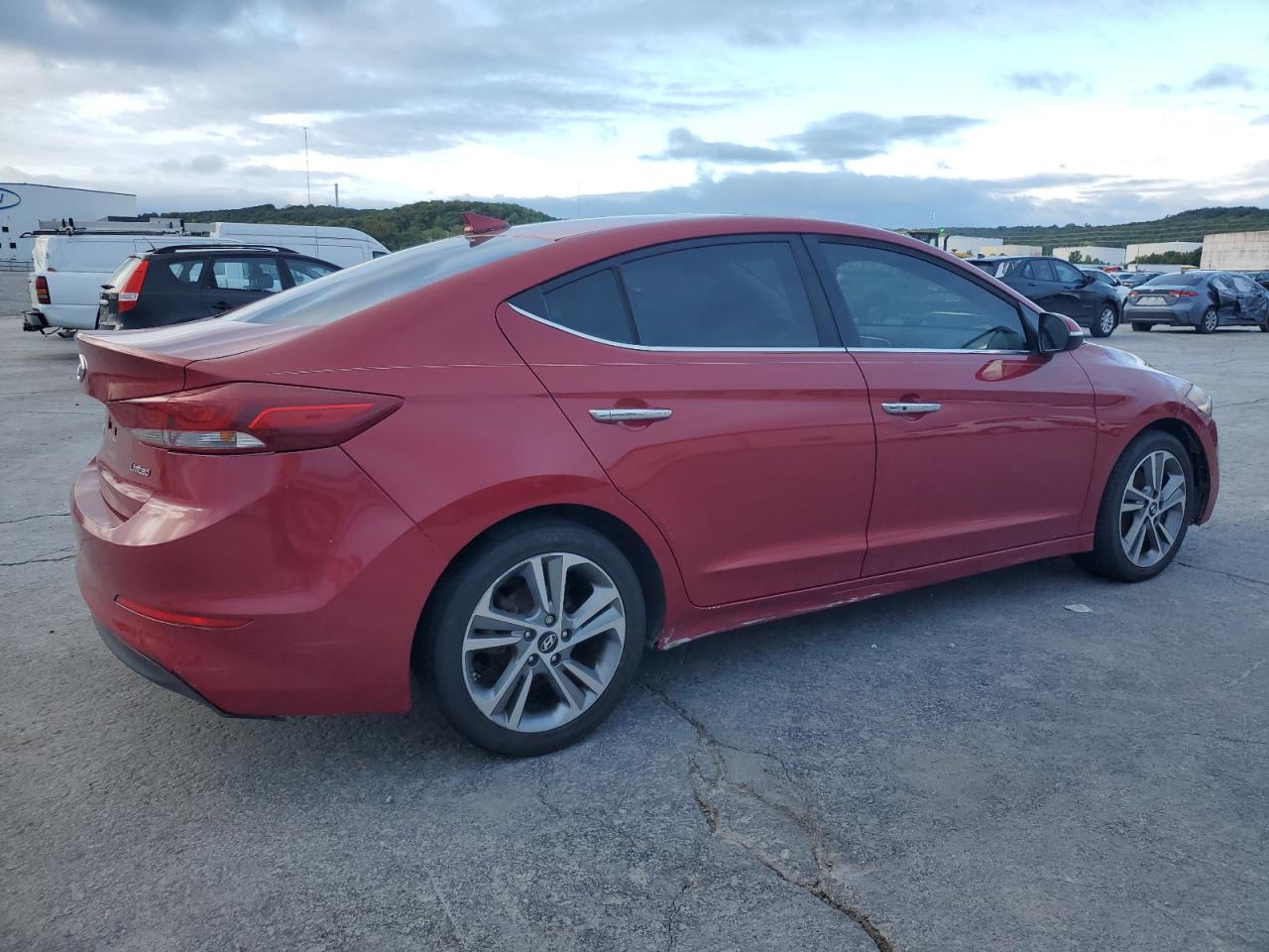 HYUNDAI ELANTRA SE