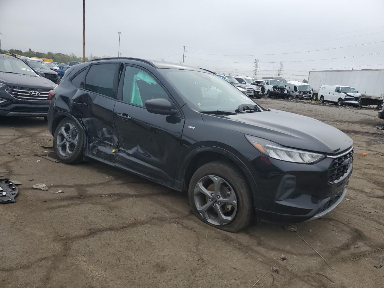 FORD ESCAPE ST LINE