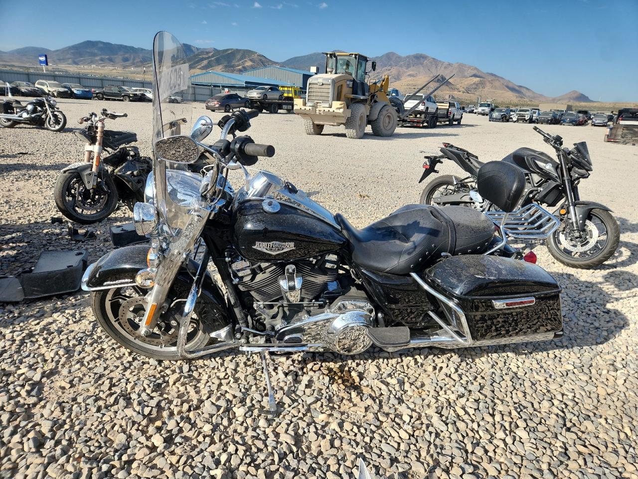 Lot #3261595094 2019 HARLEY-DAVIDSON FLHR