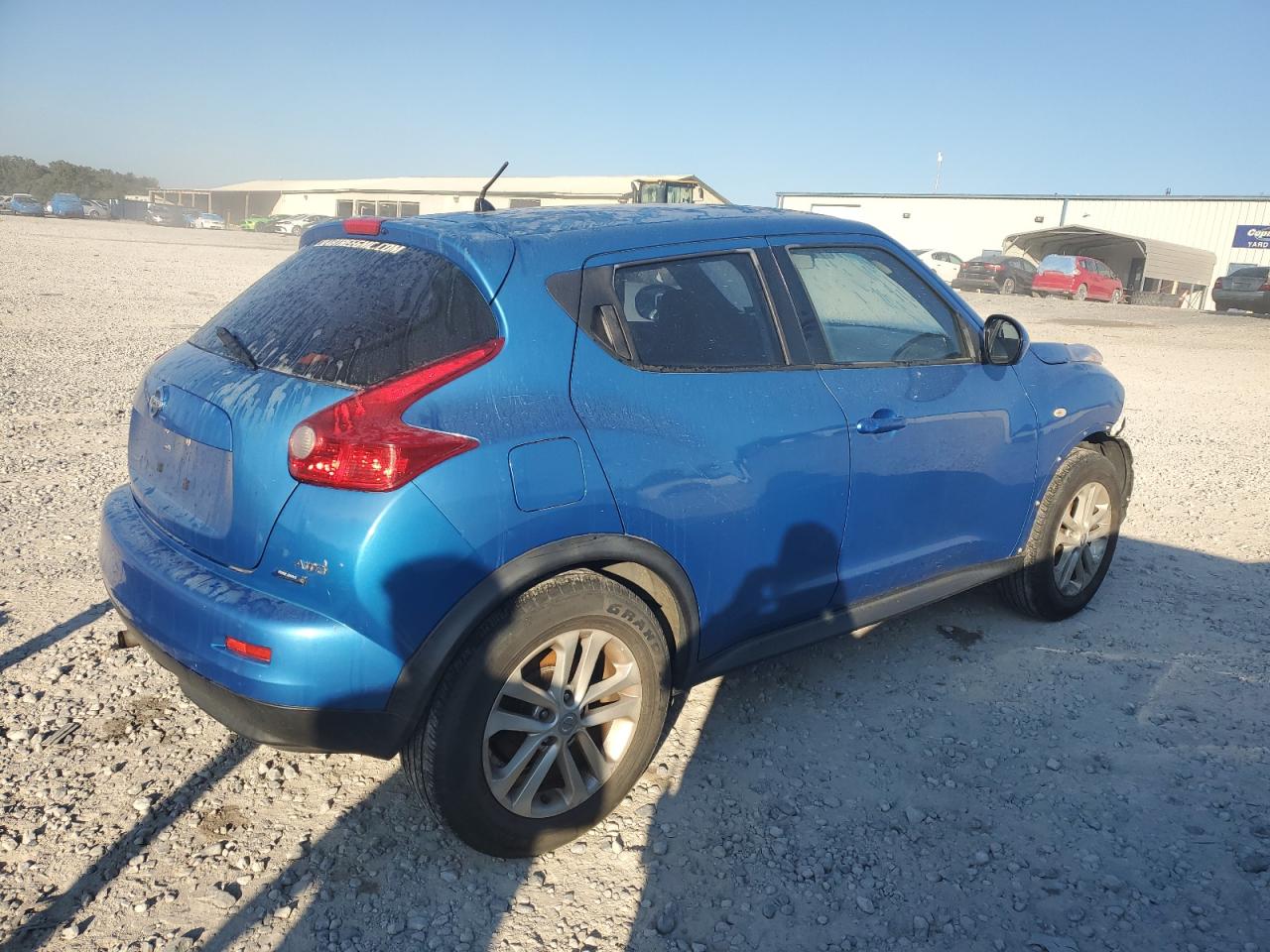 NISSAN JUKE S