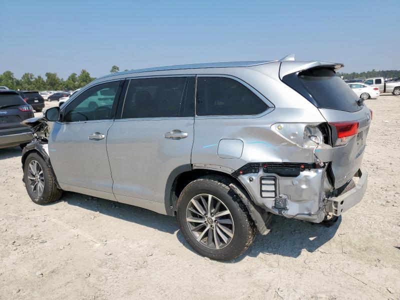 2018 TOYOTA HIGHLANDER SE 5TDJZRFH2JS498308