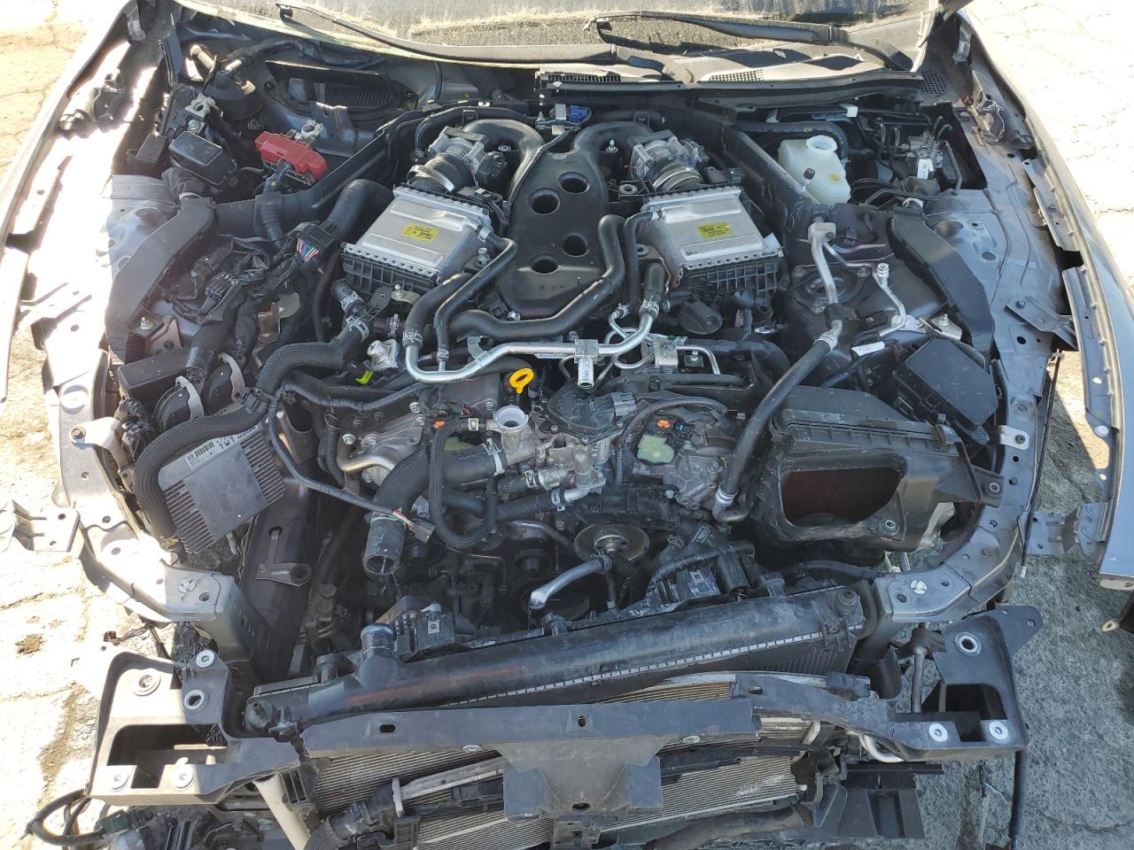 INFINITI Q60 RED SPORT 400