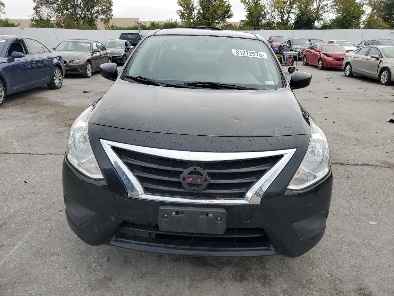NISSAN VERSA S