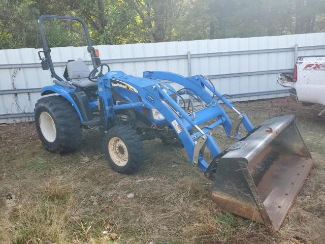 Global Auto Auctions: 2004 NEWH TRACTOR