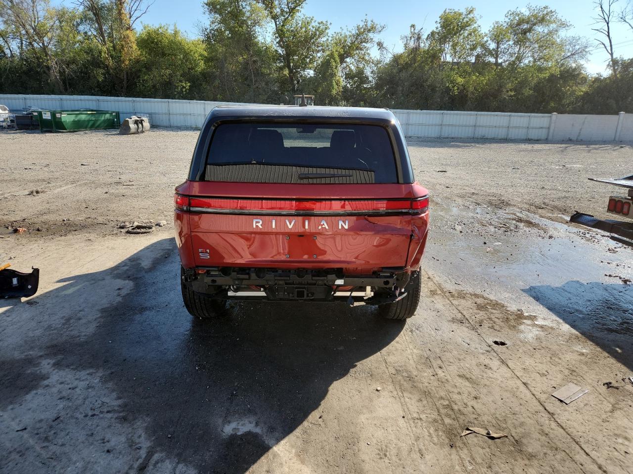 RIVIAN R1S ADVENTURE