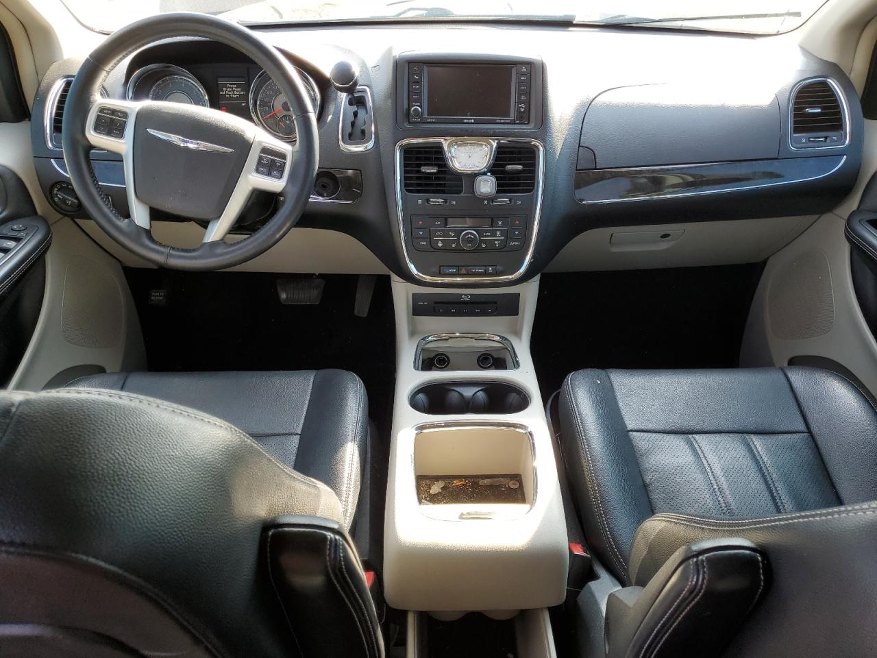 CHRYSLER TOWN & COUNTRY TOURING L