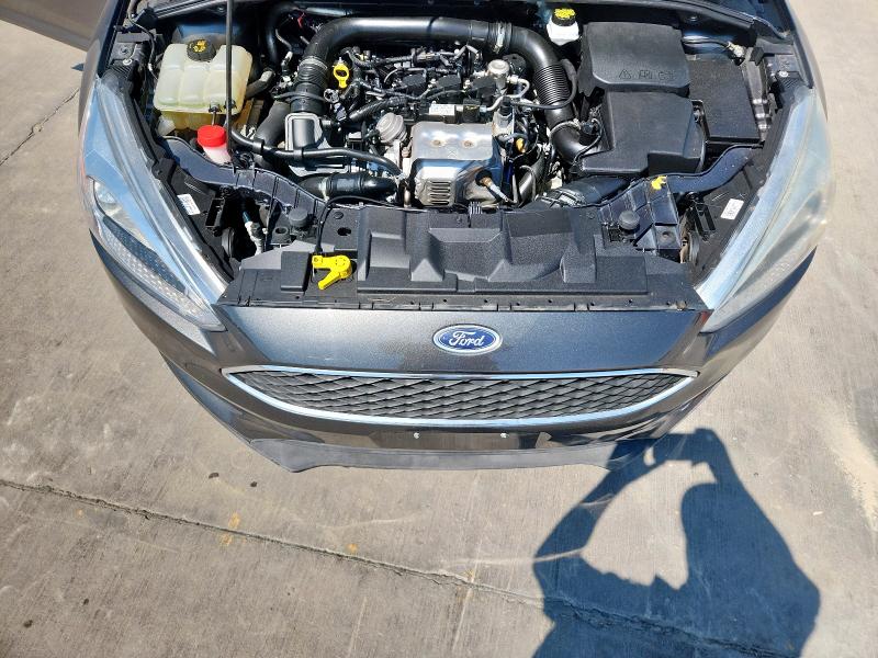 2018 FORD FOCUS SE 1FADP3FE2JL303059