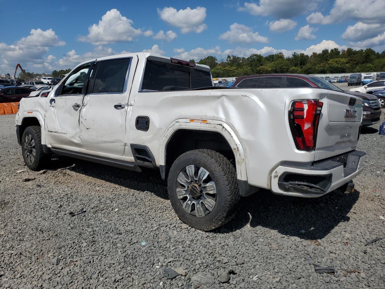 GMC SIERRA K3500 DENALI