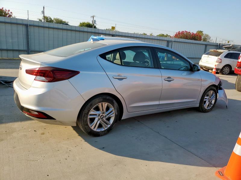2019 HYUNDAI ELANTRA SE - 5NPD84LF0KH462646