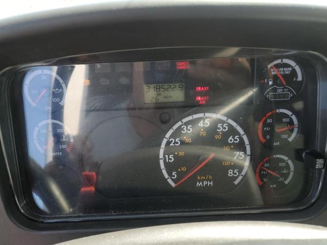 2014 FREIGHTLINER M2 106 MED #3292300286