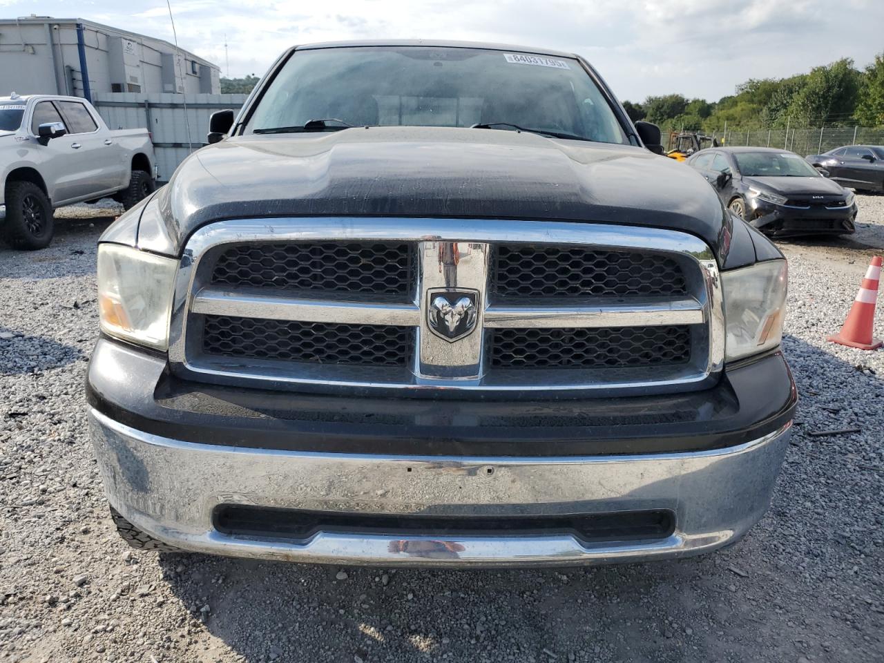 DODGE RAM 1500 SLT