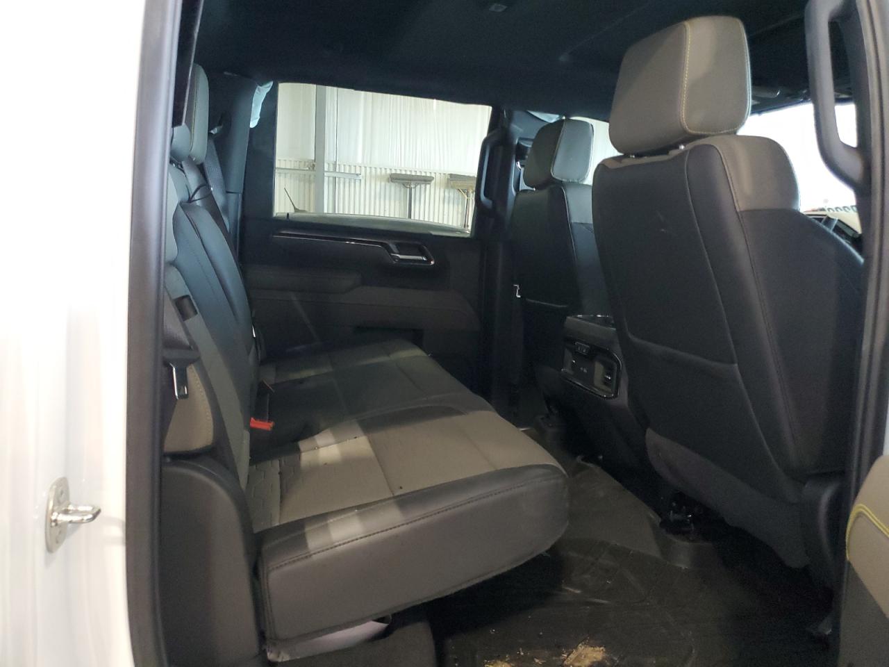 CHEVROLET SILVERADO K2500 ZR2